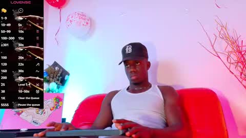 Snapshot of mylowallacee chatting on 7, 3, 2025 Mylo Wallace online show from 7, 3, 2025