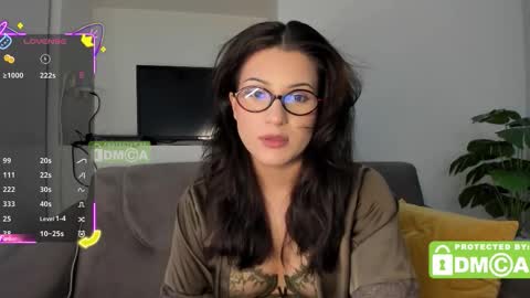 hey its Mel online show from 7, 10, 2025