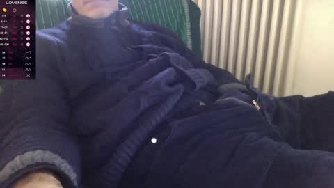 Bi sexy guy lovense hush is on private is open or password show tip if you like. online show from 27, 12, 2024