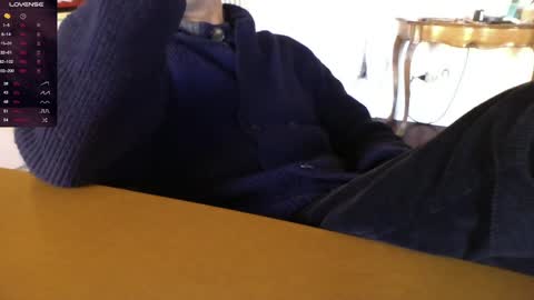 Bi sexy guy lovense hush is on private is open or password show tip if you like. online show from 30, 12, 2024