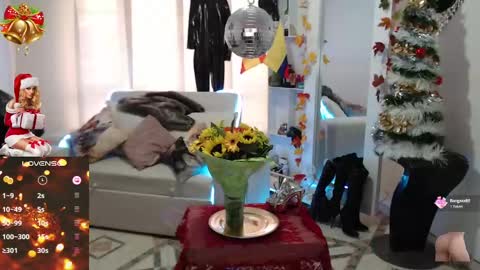 Snapshot of myrnasexxx chatting on 21, 12, 2024 Myrna Sessions online show from 21, 12, 2024