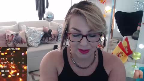 Snapshot of myrnasexxx chatting on 12, 1, 2025 Myrna Sessions online show from 12, 1, 2025