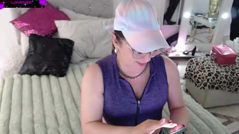 Myrna Sessions online show from 8, 3, 2026