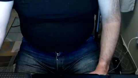 Just hanging out - No pressure online show from 17, 4, 2026