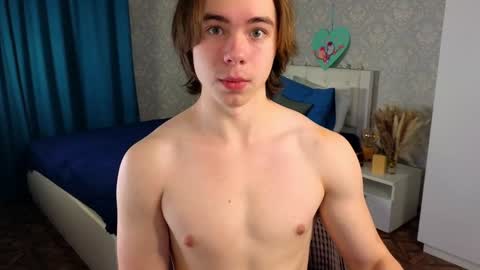 Mickey online show from 26, 2, 2025