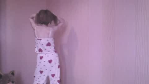 mysterious_blondy online show from 11, 6, 2026