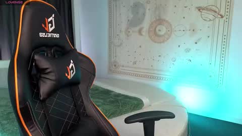 mystery_mary online show from 8, 11, 2025