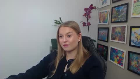 Erica online show from 7, 4, 2026