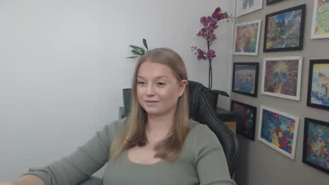 Erica online show from 10, 4, 2026