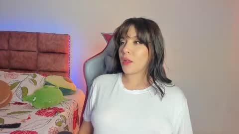 Snapshot of mysteyes chatting on 12, 7, 2026 Elena online show from 12, 7, 2026