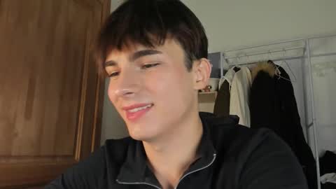 Evan Brown online show from 19, 10, 2025