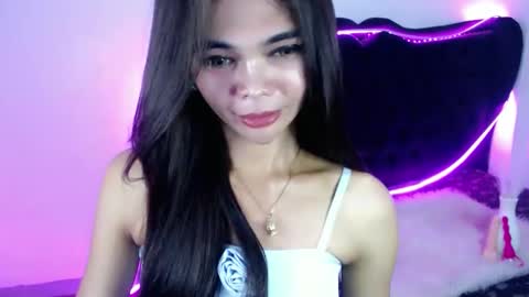 Snapshot of mysticofcum22 chatting on 20, 12, 2025 Krestine online show from 20, 12, 2025