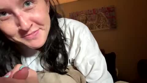 Snapshot of n0rmalgurl chatting on 1, 8, 2026 n0rmalgurl online show from 1, 8, 2026