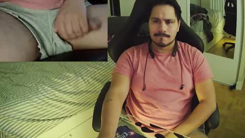 N0ttheFace online show from 12, 11, 2025