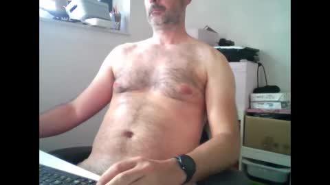 naaktlopertjebe online show from 22, 5, 2026