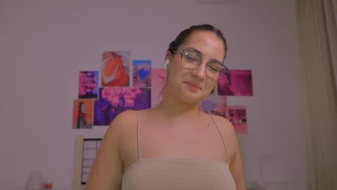 Snapshot of naalani chatting on 27, 2, 2025 Naalani online show from 27, 2, 2025