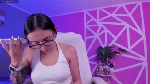 anny online show from 7, 10, 2025