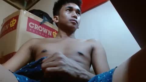 nachos072800 online show from 10, 4, 2026