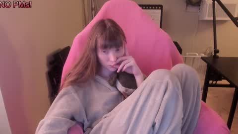 Natalie Marlo online show from 8, 10, 2025