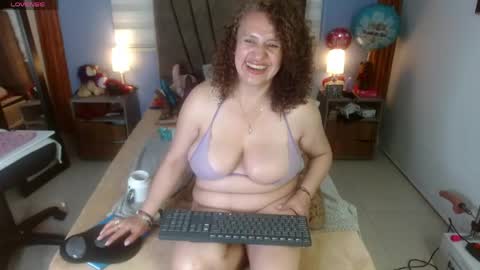 Snapshot of nadia_84 chatting on 5, 5, 2026 nadia_84 online show from 5, 5, 2026