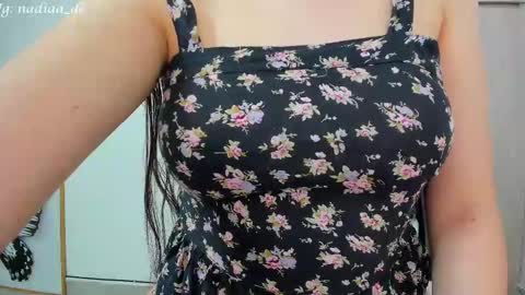 Nadia  INST Nadiaa dc online show from 1, 3, 2025