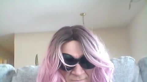 nadia_crivello online show from 15, 12, 2025