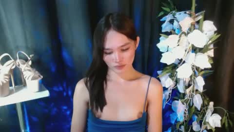 nadiestar online show from 4, 1, 2025