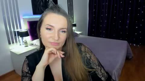 NadinGracefull online show from 15, 1, 2026