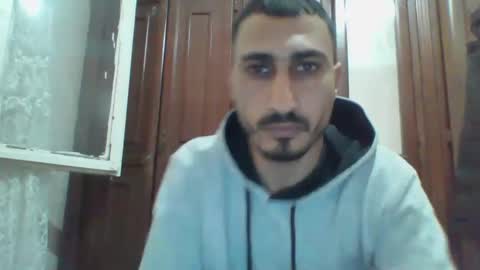 V online show from 8, 2, 2025