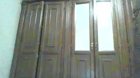 V online show from 15, 2, 2025