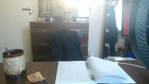 nadyagt online show from 10, 4, 2026