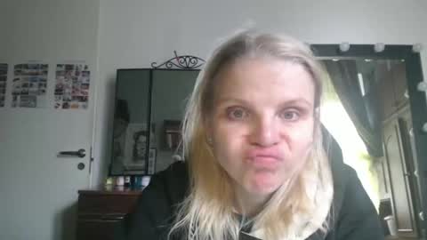 nadyagt online show from 11, 4, 2026