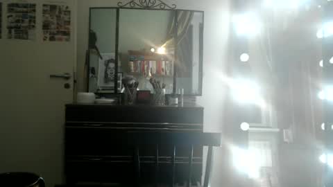 Snapshot of nadyagt chatting on 27, 6, 2026 nadyagt online show from 27, 6, 2026