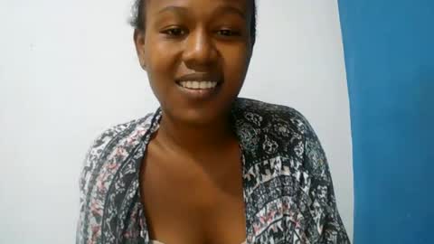 Snapshot of nah296652 chatting on 18, 6, 2026 nah296652 online show from 18, 6, 2026