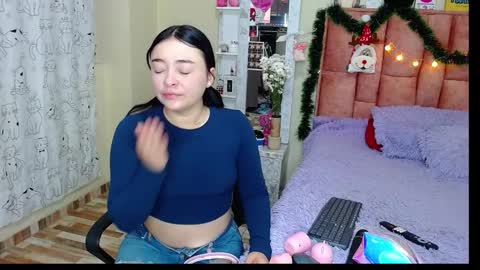 nahia cute     only   online show from 14, 12, 2024