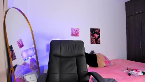 Snapshot of nahiara_santana chatting on 29, 4, 2026 nahiara_santana online show from 29, 4, 2026