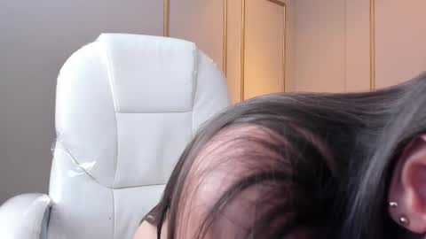 Nahimi online show from 30, 10, 2025