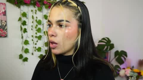 Naho  Sigueme en mis Redes Sociales Follow me on my social networks online show from 11, 4, 2026