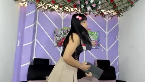 Snapshot of nahomi_hot2002 chatting on 12, 6, 2026 nahomi_hot2002 online show from 12, 6, 2026