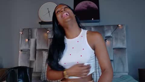  VICTORIA  online show from 26, 11, 2025