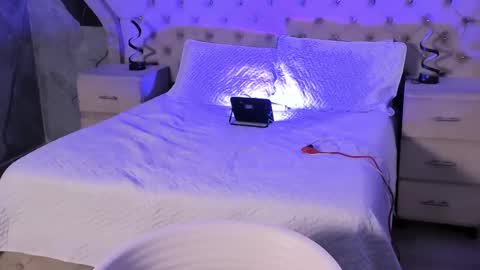 Nahomi online show from 28, 2, 2025