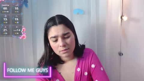 Nahomy online show from 17, 12, 2024