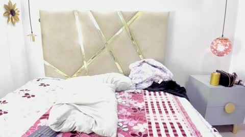 nai_blue online show from 26, 9, 2025
