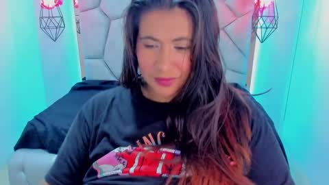 Snapshot of naia_karter chatting on 8, 2, 2025 online show from 8, 2, 2025