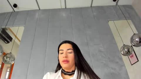 Snapshot of naila18 chatting on 15, 2, 2025 Naila online show from 15, 2, 2025
