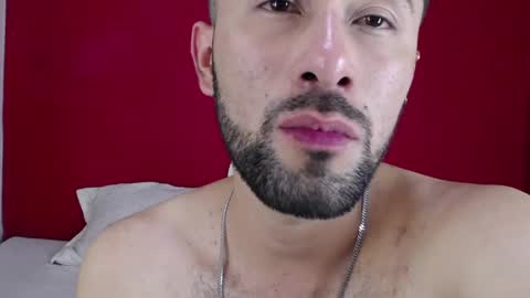 Snapshot of nainpaulo chatting on 11, 3, 2025 nainpaulo online show from 11, 3, 2025