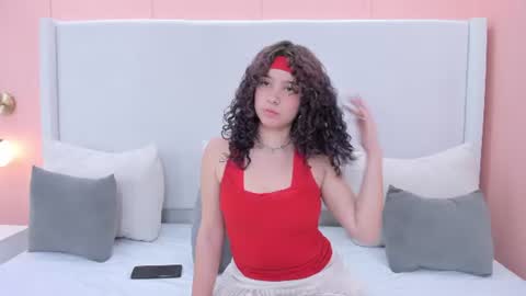 Snapshot of naira_velvet chatting on 19, 6, 2026 N A I R A online show from 19, 6, 2026