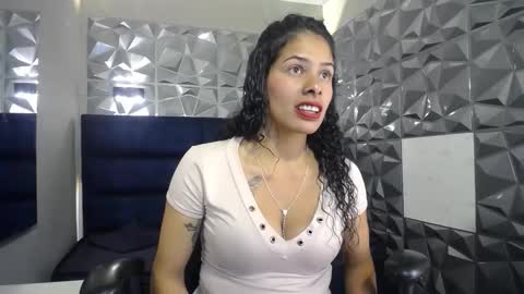Snapshot of nairobi8 chatting on 27, 9, 2025 nairobi8 online show from 27, 9, 2025