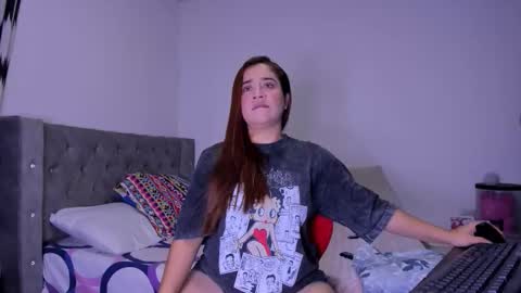 Snapshot of naive_natty1 chatting on 31, 1, 2026 Natalia Flores online show from 31, 1, 2026