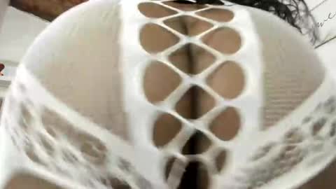 NAJAYLAINDEPENDENT MODEL online show from 3, 2, 2025